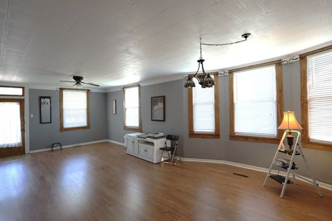 Tiny photo for 501 N Shelby Avenue, Salem, IL 62881 (MLS # 12613292)