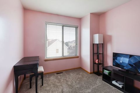 Tiny photo for 932 Clover Lane, Pingree Grove, IL 60140 (MLS # 12515611)