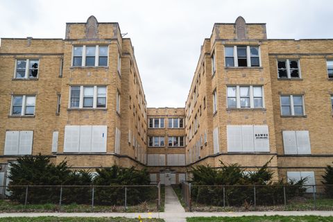 8100 S Paulina Street Chicago IL 60620