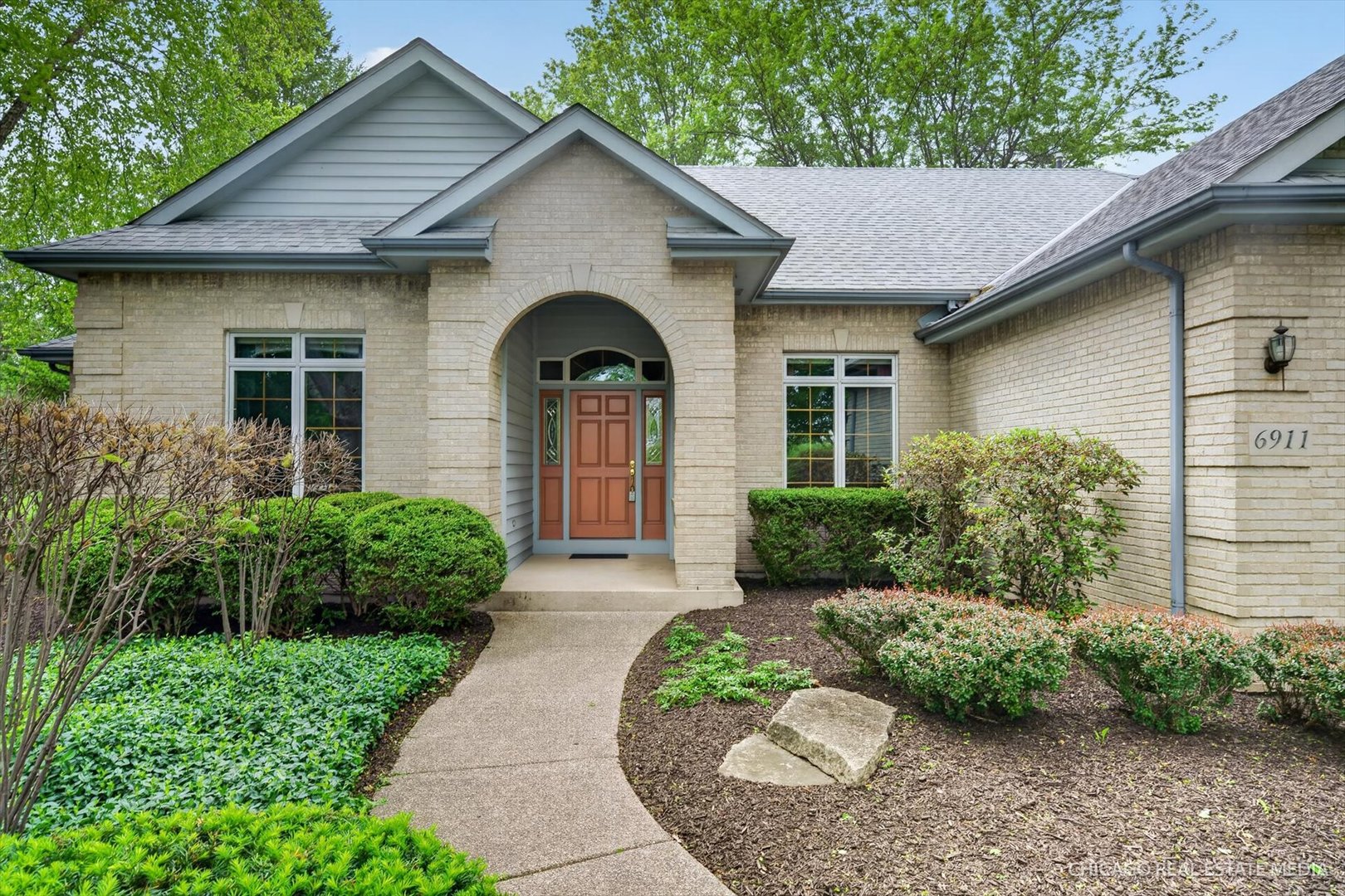 6911 Prairie Drive