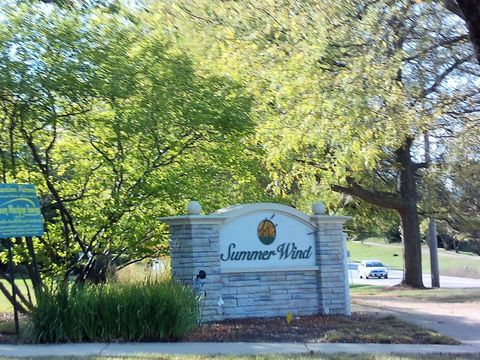 Tiny photo for 420 Hidden Creek Lane #420, North Aurora, IL 60542 (MLS # 12497830)