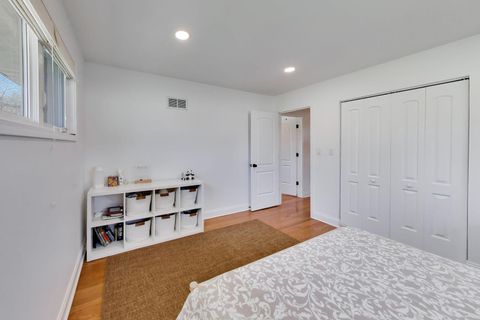 Tiny photo for 1032 Heatherfield Lane, Glenview, IL 60025 (MLS # 12631785)