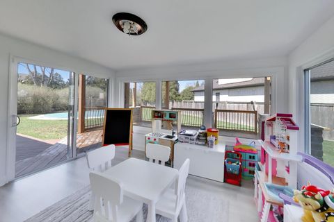 Tiny photo for 1032 Heatherfield Lane, Glenview, IL 60025 (MLS # 12631785)