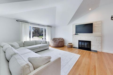 Tiny photo for 1032 Heatherfield Lane, Glenview, IL 60025 (MLS # 12631785)