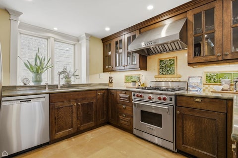 Tiny photo for 1427 W Huron Street, Chicago, IL 60642 (MLS # 12694853)
