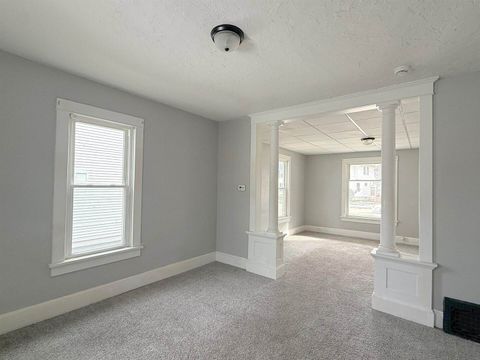 Tiny photo for 1841 Avenue Of The Cities Avenue, Moline, IL 61265 (MLS # 12605375)