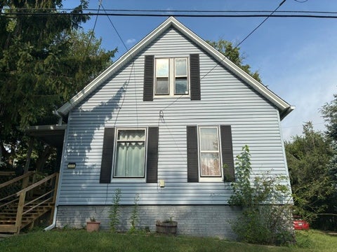Photo of 305 S Lumber Street, Bloomington, IL 61701 (MLS # 12763450)