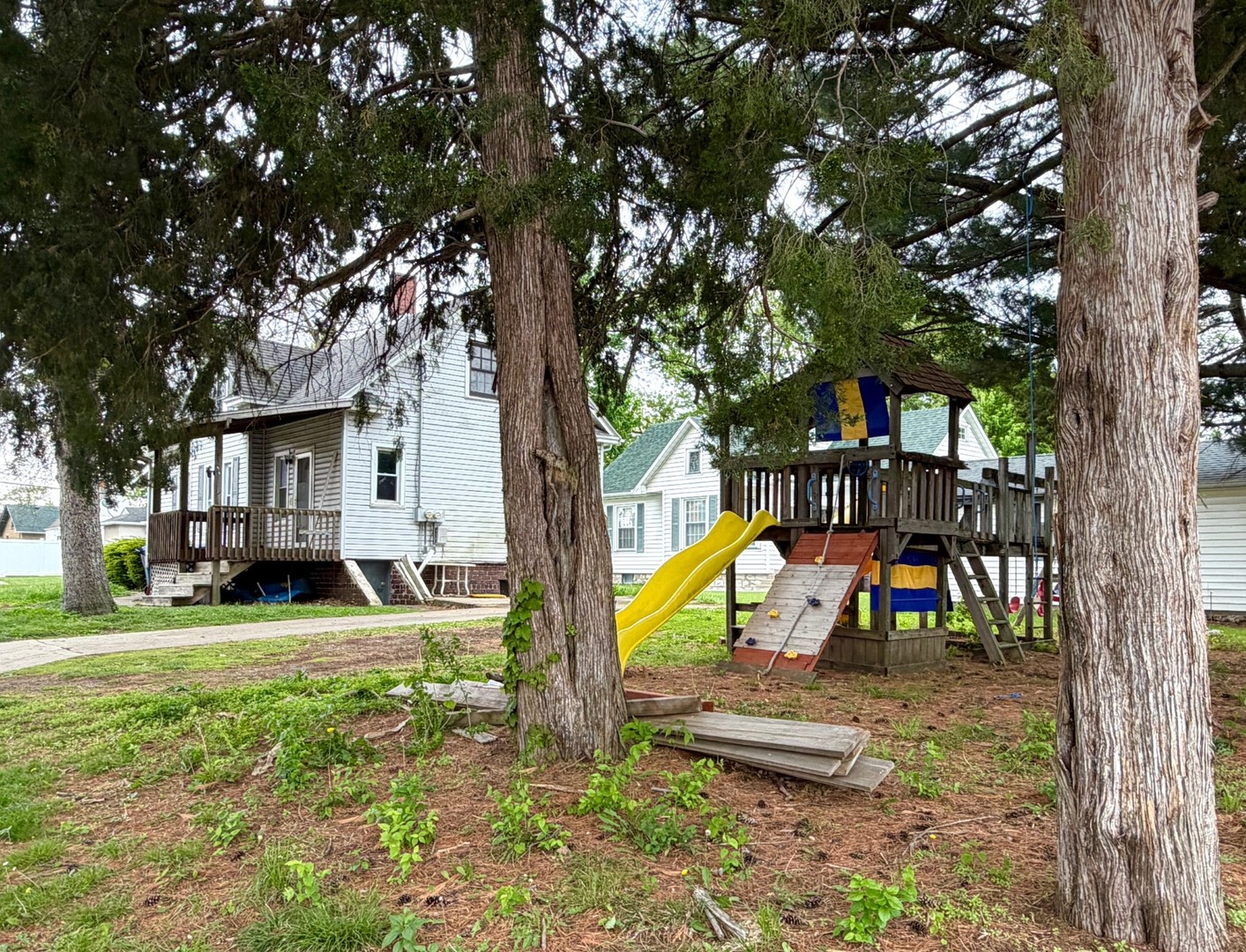 625 Oconor Avenue