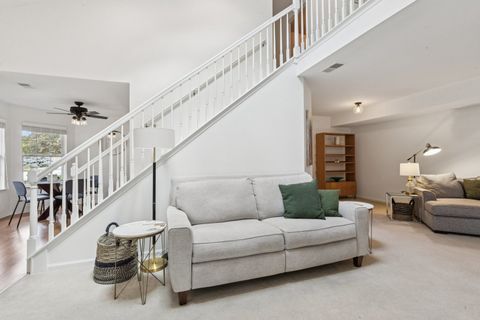 Tiny photo for 960 Elderberry Circle #116, Naperville, IL 60563 (MLS # 12453056)