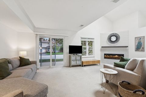Tiny photo for 960 Elderberry Circle #116, Naperville, IL 60563 (MLS # 12453056)