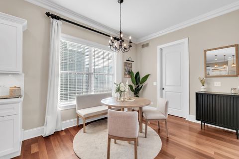 Tiny photo for 749 E Sunnyside Avenue, Libertyville, IL 60048 (MLS # 12558513)