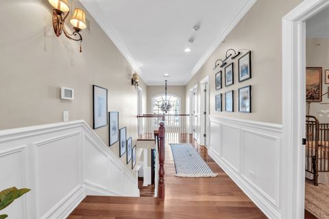 Tiny photo for 749 E Sunnyside Avenue, Libertyville, IL 60048 (MLS # 12558513)