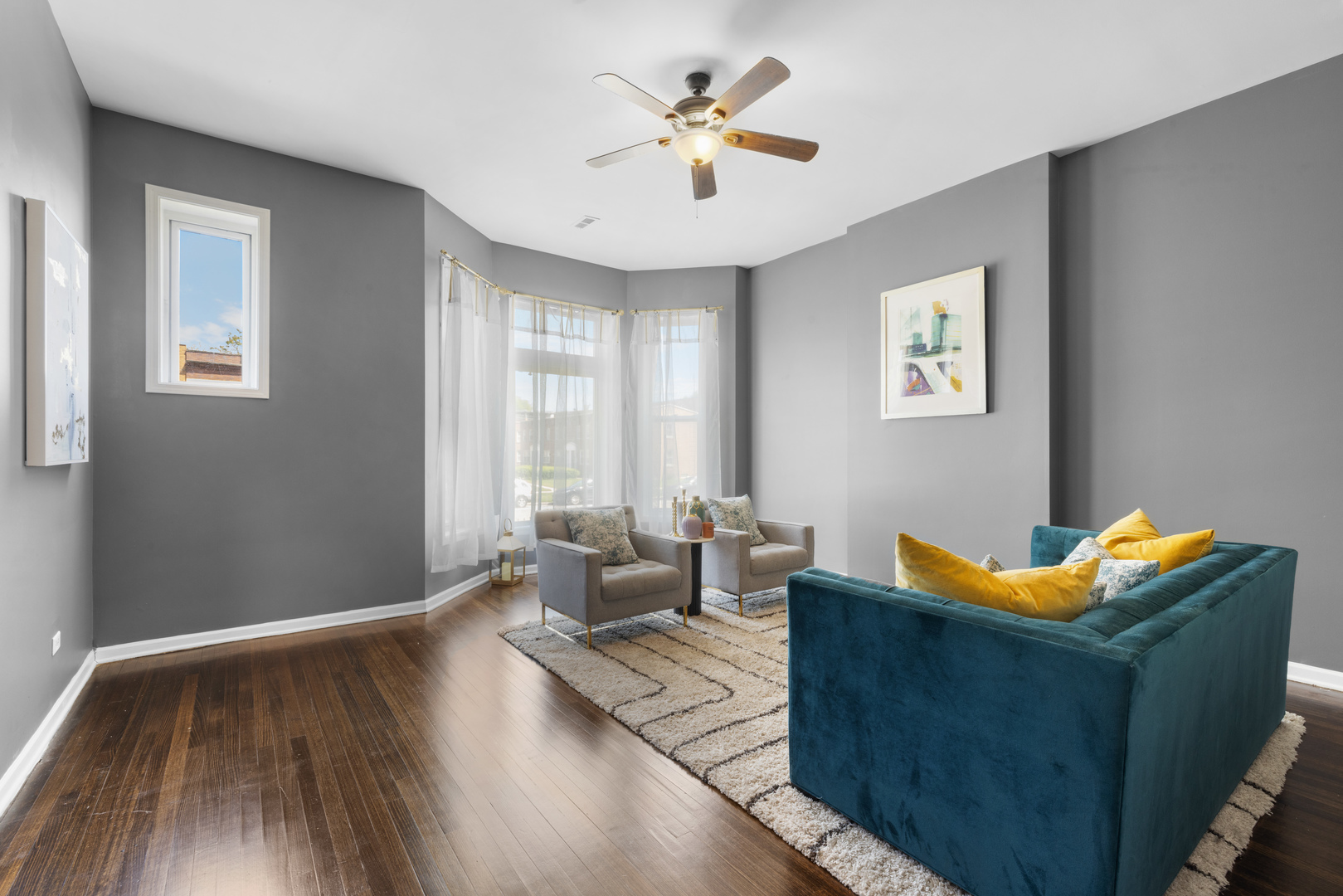 5330 S Wabash Avenue