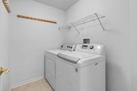 Tiny photo for 10S447 Carrington Circle, Burr Ridge, IL 60527 (MLS # 12736985)