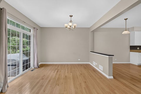 Tiny photo for 10S447 Carrington Circle, Burr Ridge, IL 60527 (MLS # 12736985)