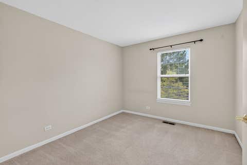 Tiny photo for 10S447 Carrington Circle, Burr Ridge, IL 60527 (MLS # 12736985)