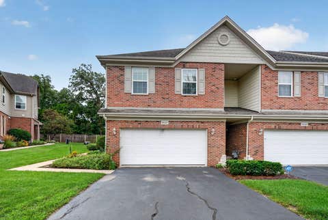 Tiny photo for 10S447 Carrington Circle, Burr Ridge, IL 60527 (MLS # 12736985)