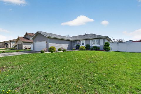 Photo of 1486 Bradley Way, Bourbonnais, IL 60914 (MLS # 12620442)