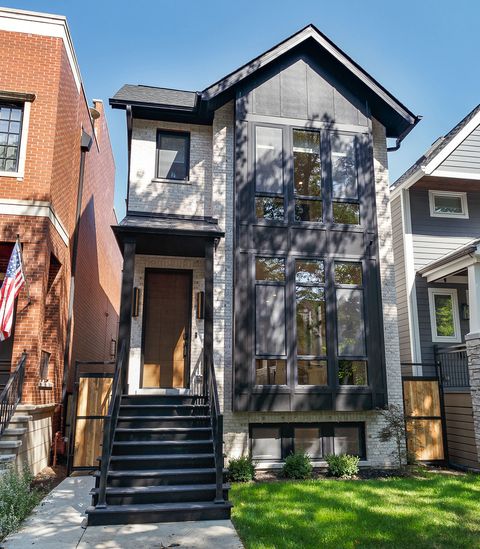 Photo of 2042 W Berteau Avenue, Chicago, IL 60618 (MLS # 12607050)