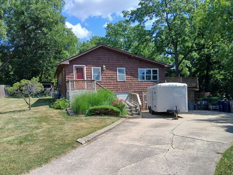 Photo of 54 Genesee Avenue, Elgin, IL 60123 (MLS # 12410013)