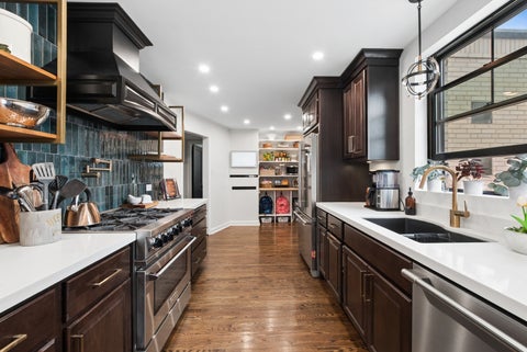 Tiny photo for 10155 S Clifton Park Avenue, Evergreen Park, IL 60805 (MLS # 12745766)