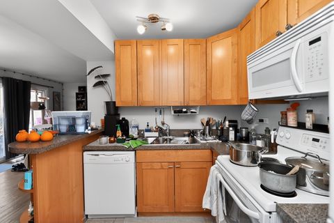 Tiny photo for 10111 Old Orchard Court #102, Skokie, IL 60076 (MLS # 12613300)