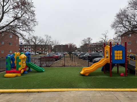 Tiny photo for 10111 Old Orchard Court #102, Skokie, IL 60076 (MLS # 12613300)