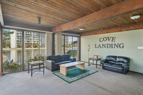 Tiny photo for 2005 S Finley Road #1202, Lombard, IL 60148 (MLS # 12509982)