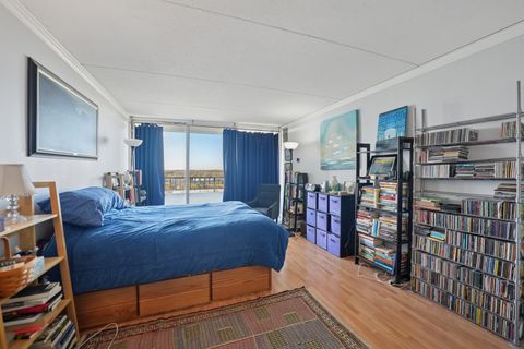 Tiny photo for 2005 S Finley Road #1202, Lombard, IL 60148 (MLS # 12509982)