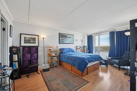 Tiny photo for 2005 S Finley Road #1202, Lombard, IL 60148 (MLS # 12509982)