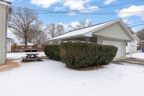 Tiny photo for 2145 Root Street, Crest Hill, IL 60403 (MLS # 12561808)