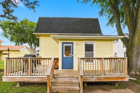 Tiny photo for 409 9th Street, De Witt, IA 52742 (MLS # 12719971)
