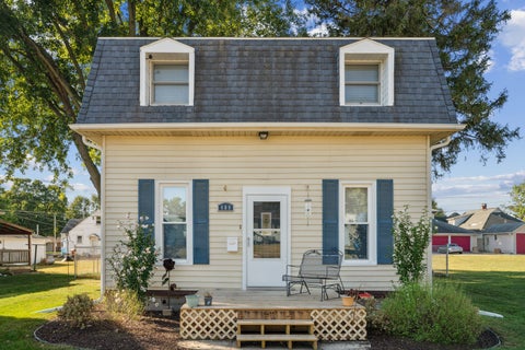 Tiny photo for 409 9th Street, De Witt, IA 52742 (MLS # 12719971)