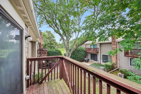 Tiny photo for 105 W Dover Drive, Mount Prospect, IL 60056 (MLS # 12767548)