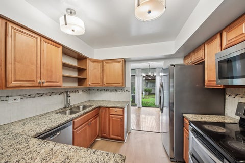 Tiny photo for 105 W Dover Drive, Mount Prospect, IL 60056 (MLS # 12767548)