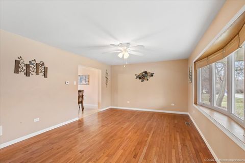 Tiny photo for 8305 S 85th Court, Hickory Hills, IL 60457 (MLS # 12544241)