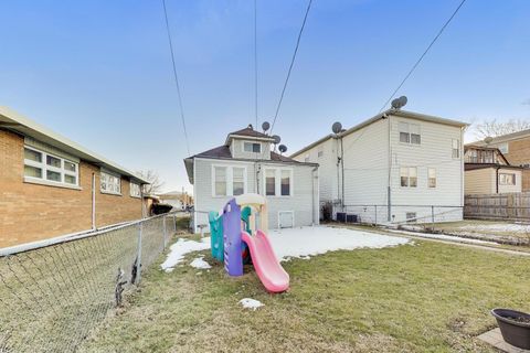 Tiny photo for 6714 W Diversey Avenue, Chicago, IL 60707 (MLS # 12573548)