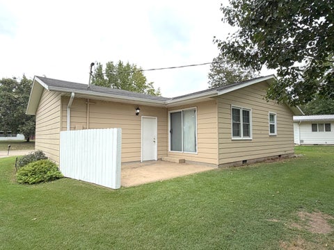 Tiny photo for 1507 Fair Drive, Murphysboro, IL 62966 (MLS # 12768409)
