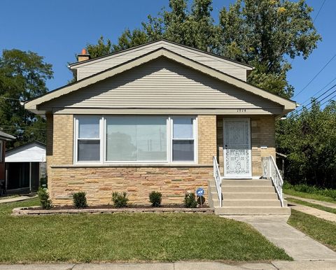 Photo of 1914 W 108th Place, Chicago, IL 60643 (MLS # 12476181)