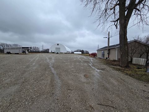 Tiny photo for 3303 E Exchange Street, Crete, IL 60417 (MLS # 12545840)