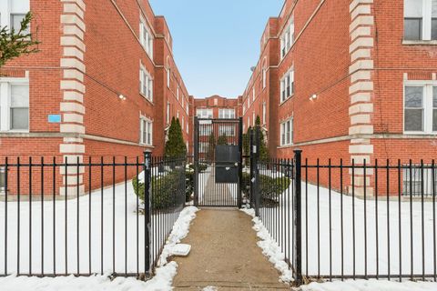 Photo of 1301 E 71st Place #2N-A, Chicago, IL 60619 (MLS # 12566726)