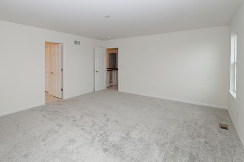 Tiny photo for 26139 W Sherwood Circle, Plainfield, IL 60585 (MLS # 12478093)