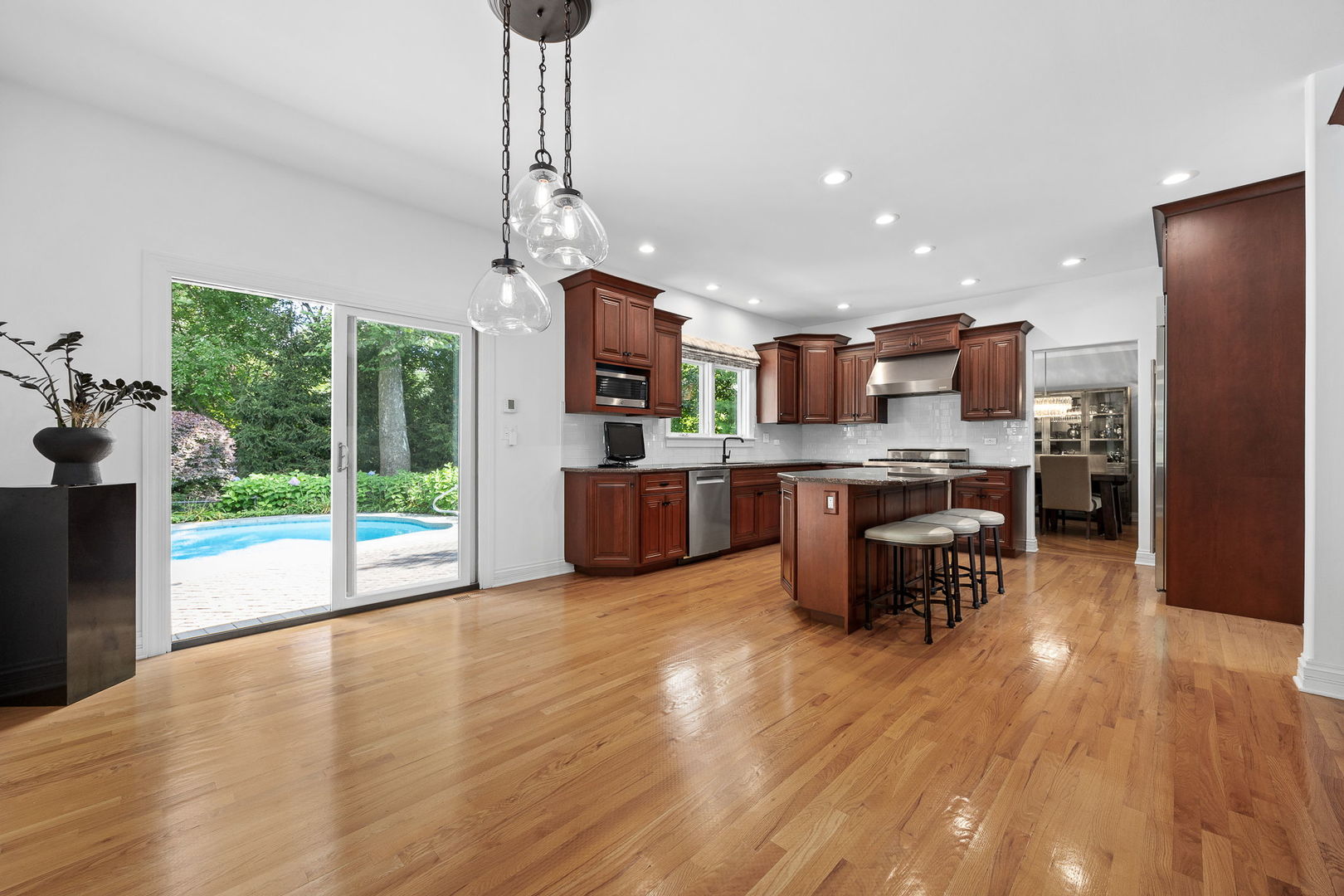 331 Brookside Circle