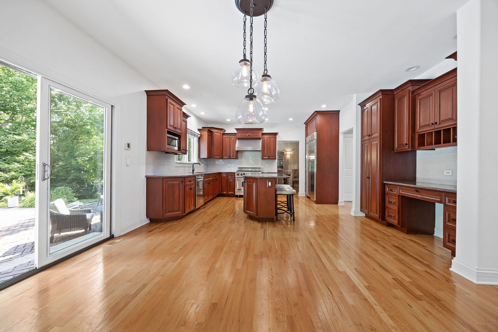 331 Brookside Circle