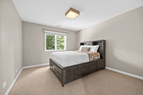 Tiny photo for 331 Brookside Circle, Wheaton, IL 60187 (MLS # 12734556)