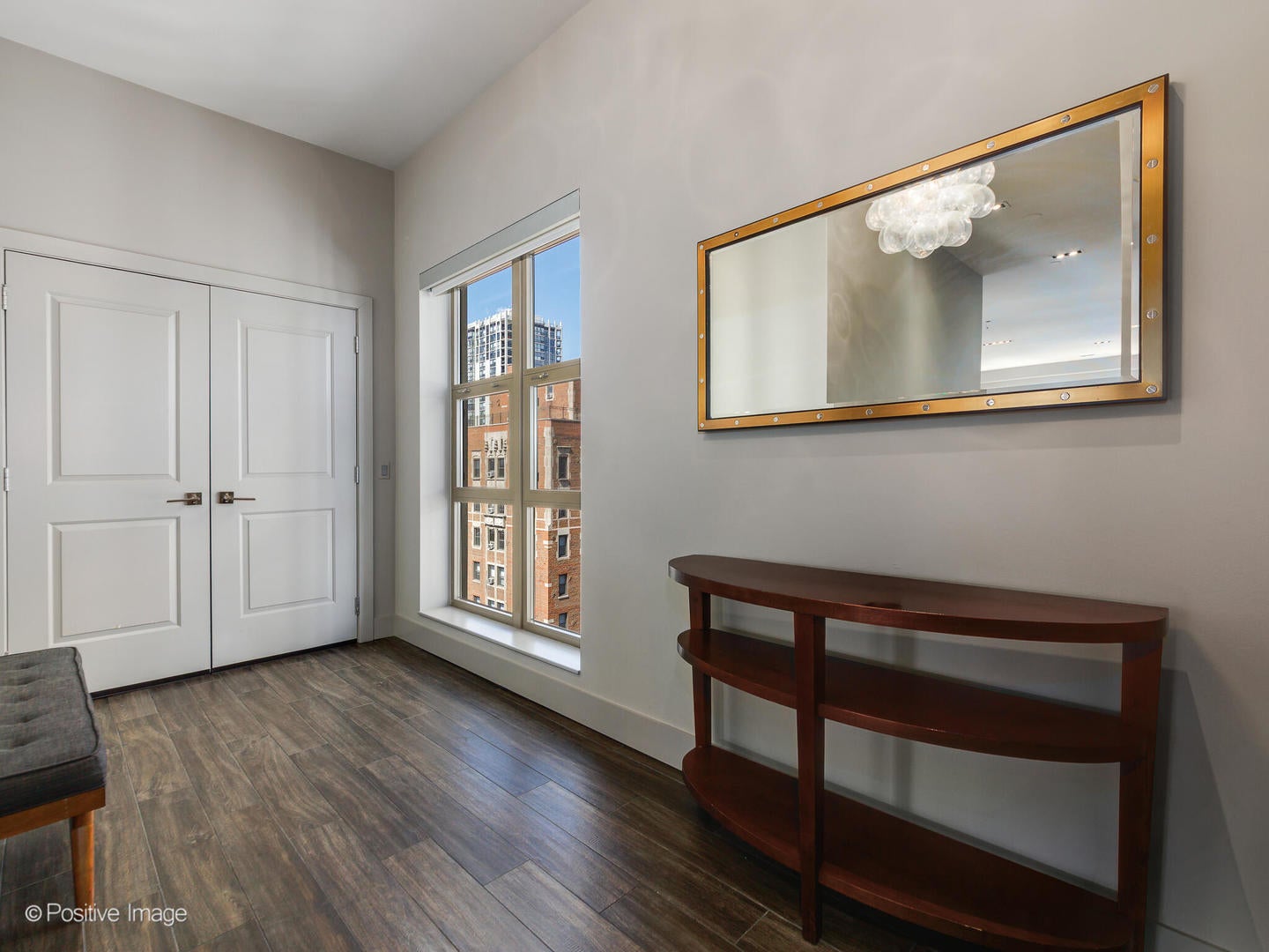 1035 N DEARBORN Street 19