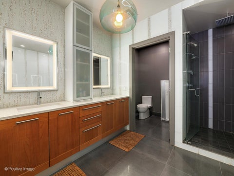 Tiny photo for 1035 N DEARBORN Street #19, Chicago, IL 60610 (MLS # 12600803)