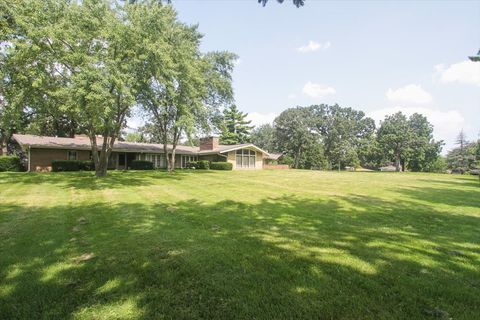 Tiny photo for 701 W Stearns Road, Bartlett, IL 60103 (MLS # 12437061)