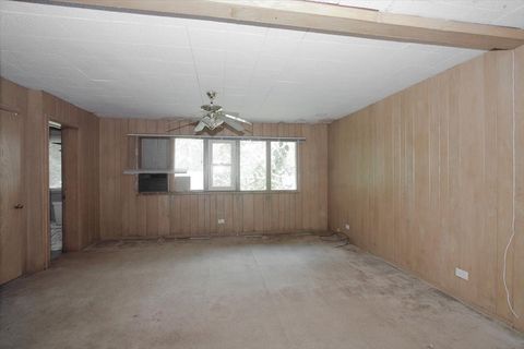 Tiny photo for 701 W Stearns Road, Bartlett, IL 60103 (MLS # 12437061)