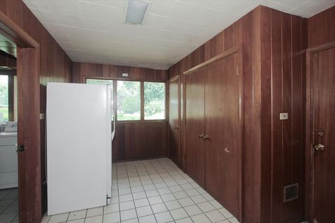 Tiny photo for 701 W Stearns Road, Bartlett, IL 60103 (MLS # 12437061)